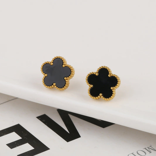 CLOVER | CZARNE USZKA