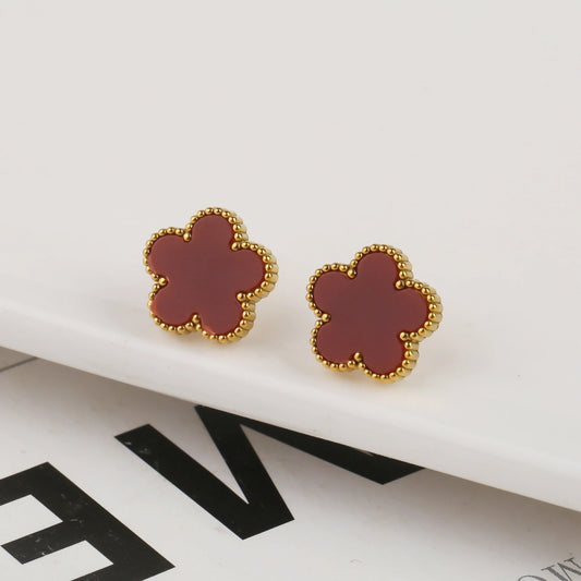 CLOVER | CZERWONE BROSZKI